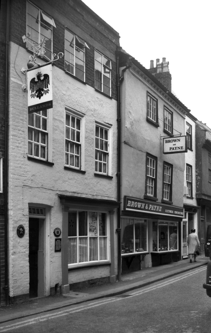 BEDFORD ARMS PUBLIC HOUSE, THE Music From The East Zone