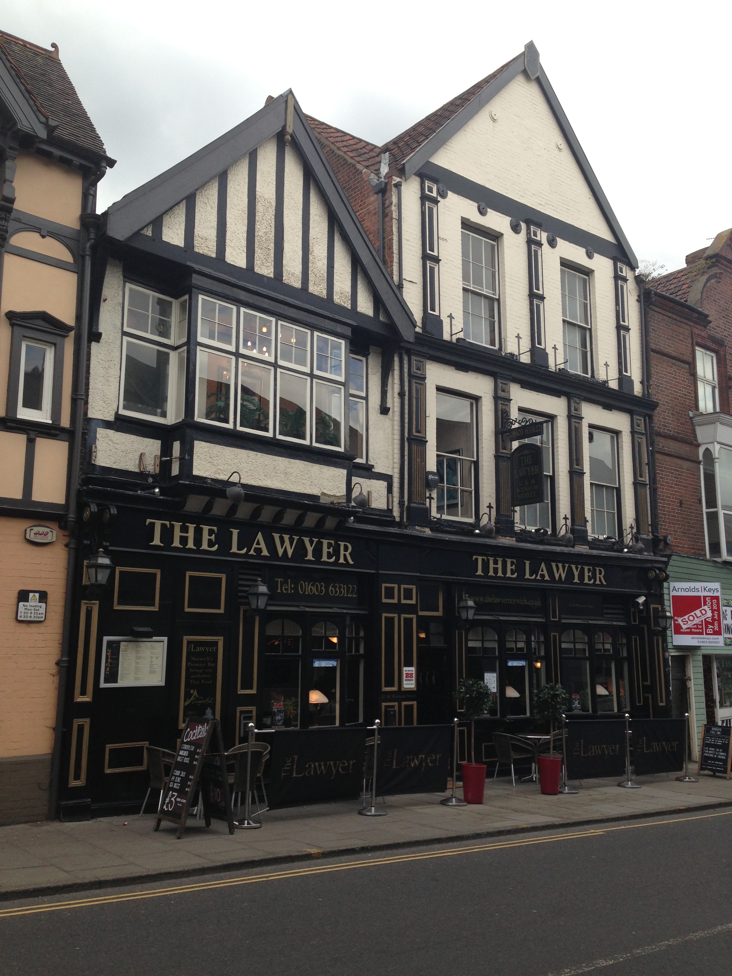 LAWYER PUBLIC HOUSE, THE